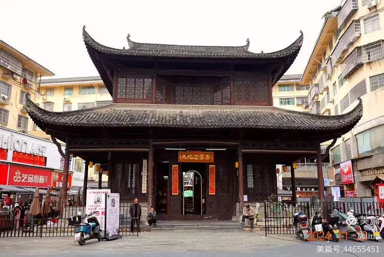 23宜春市袁州区鼓楼,袁州府(原袁州书院),灵泉池公园,袁州会议旧址